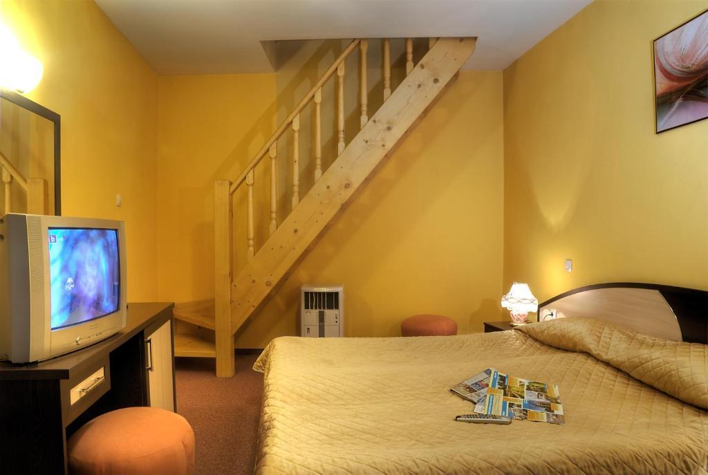 Luxor Hotel Смолян Номер фото